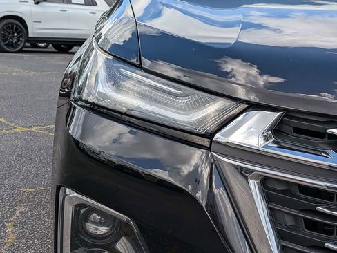 Used 2023 Chevrolet Traverse LT FWD image 13