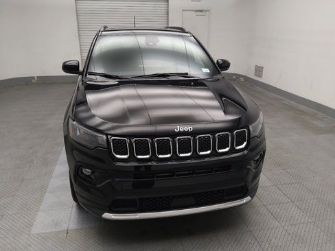 Used 2023 Jeep Compass Limited w/ Sun and Sound Group AWD/4WD image 14