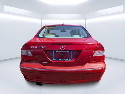 Used 2008 Mercedes-Benz CLK 350 Coupe image 4