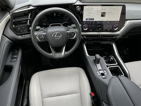 Used 2025 Lexus TX 350 350 Premium w/Pano-Roof/Tech P image 10