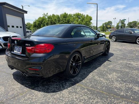 Used 2015 BMW M4 Convertible RWD image 18