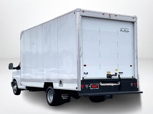 Used 2024 Chevrolet Express 3500 w/ Power Convenience Package RWD image 12