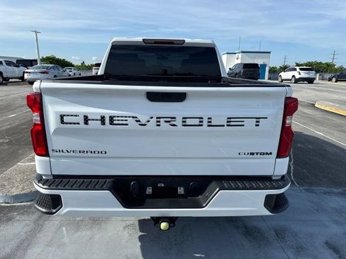 Used 2022 Chevrolet Silverado 1500 Custom RWD image 17