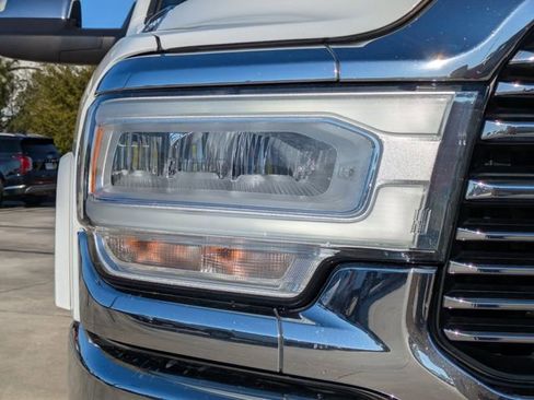 Used 2020 RAM 2500 Laramie image 9