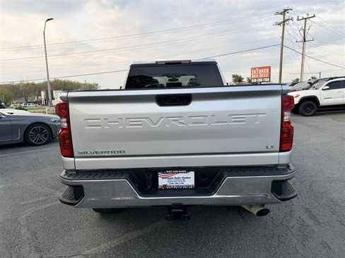 Used 2023 Chevrolet Silverado 2500 LT w/ Convenience Package AWD/4WD image 6