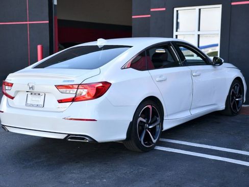 Used 2020 Honda Accord Sport image 6
