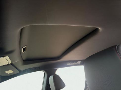 Used 2023 Honda Odyssey Sport image 14