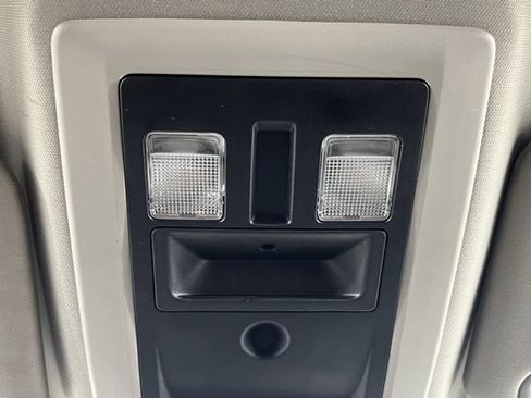 Used 2024 RAM 1500 Classic SLT image 19