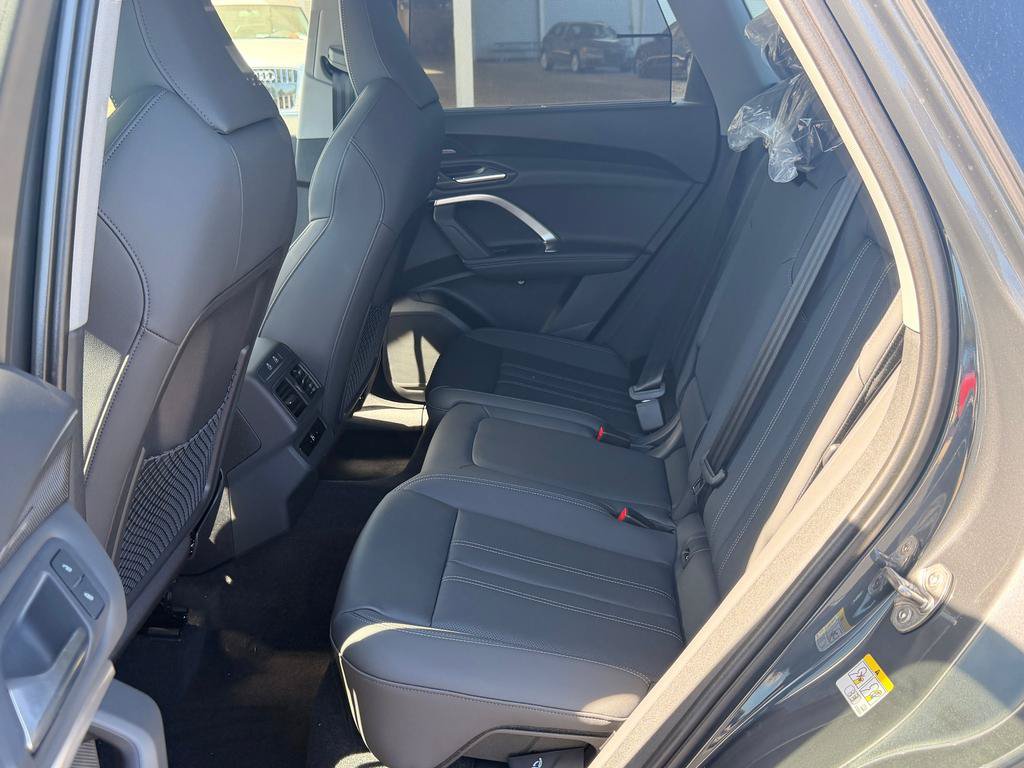 New 2026 Audi Q5 Premium Plus AWD/4WD image 7