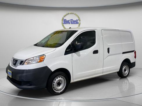 Used 2014 Nissan NV200 S FWD image 1