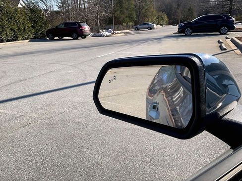 Used 2024 Ford Mustang Premium image 28