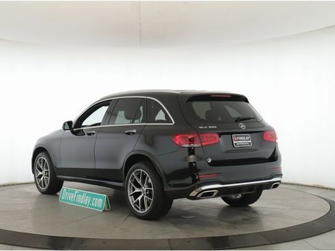 Used 2021 Mercedes-Benz GLC 300 4MATIC image 8