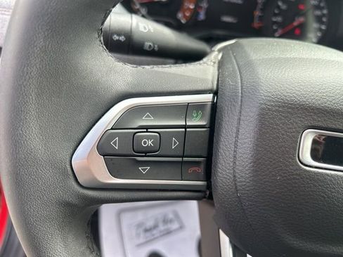 Used 2023 Jeep Compass Latitude w/ Sun and Sound Group AWD/4WD image 18