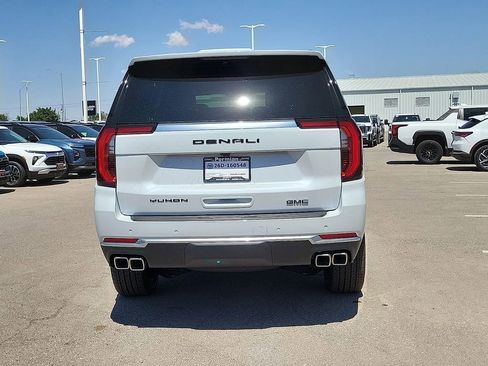 New 2026 GMC Yukon Denali AWD/4WD image 9