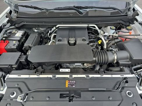 New 2025 Chevrolet Colorado Z71 w/ Technology Package image 30