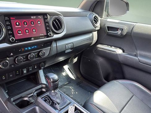 Used 2023 Toyota Tacoma TRD Pro AWD/4WD image 22