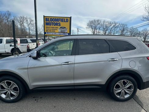 Used 2014 Hyundai Santa Fe GLS image 8
