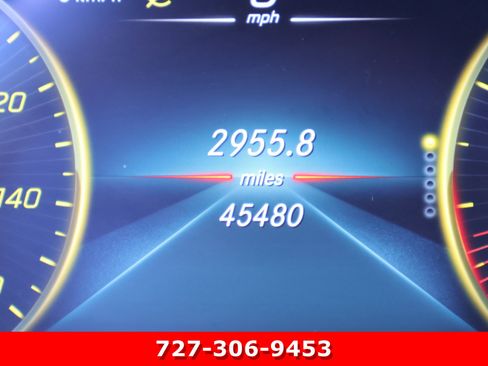 Certified 2022 Mercedes-Benz GLC 300 image 29