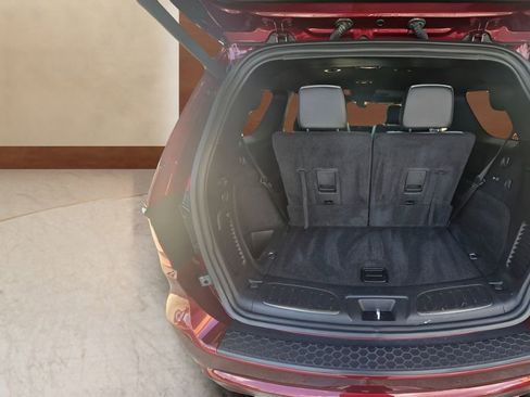 Used 2023 Dodge Durango GT image 31