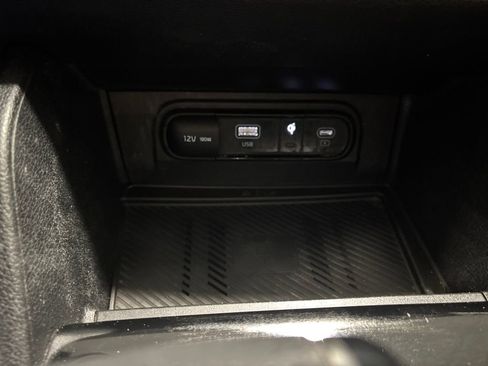 Used 2023 Kia Sportage EX image 28