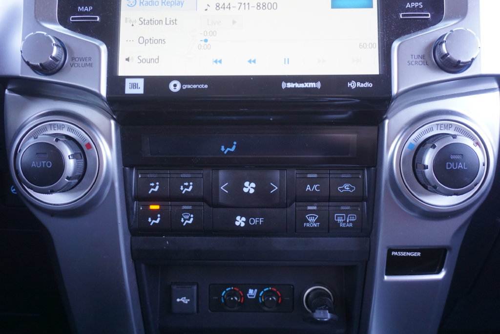 Used 2023 Toyota 4Runner Limited AWD/4WD image 15