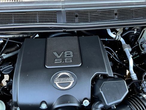 Used 2014 Nissan Titan PRO-4X w/ Pro-4x Luxury Package image 30