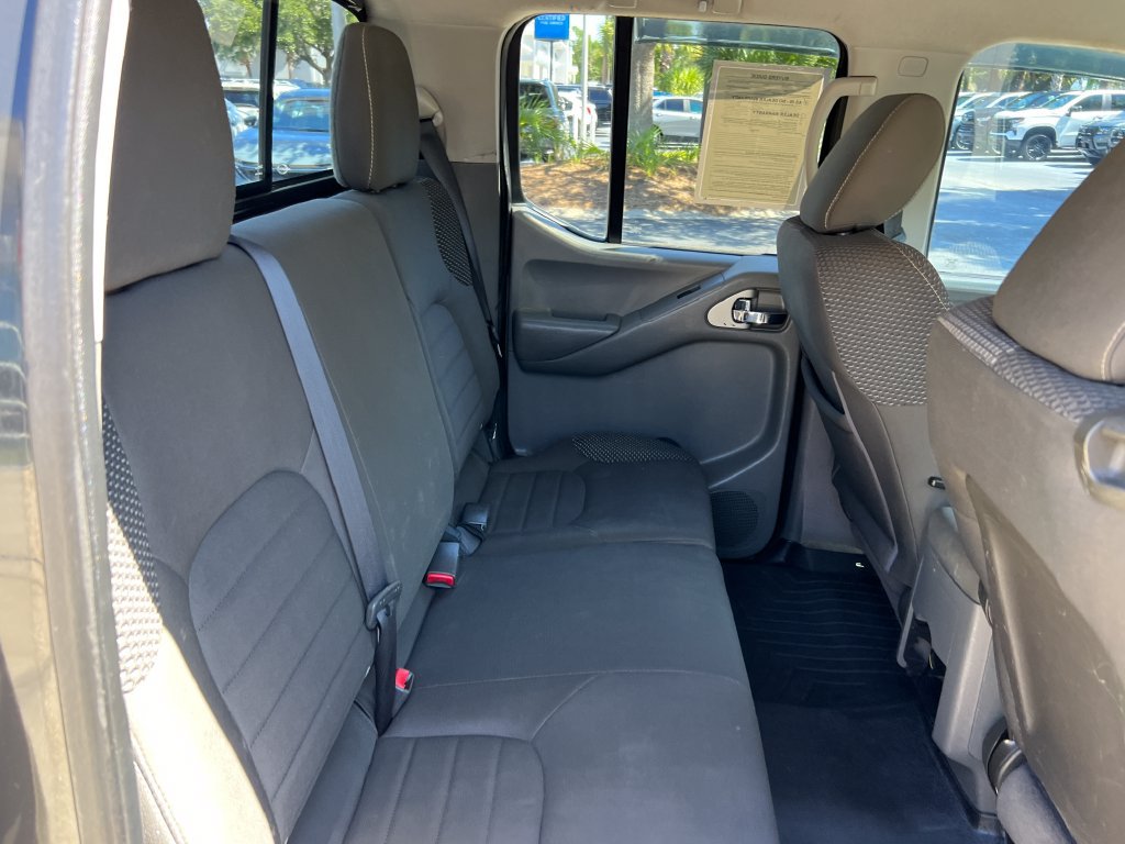 Used 2014 Nissan Frontier Desert Runner RWD image 16