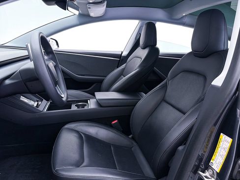 Used 2024 Tesla Model 3 Standard Range RWD image 19
