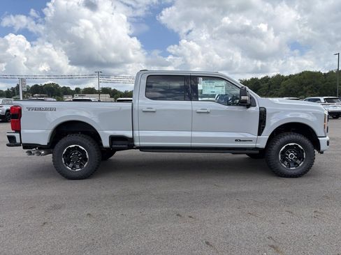 New 2026 Ford F350 Lariat w/ Tremor Off-Road Package image 6