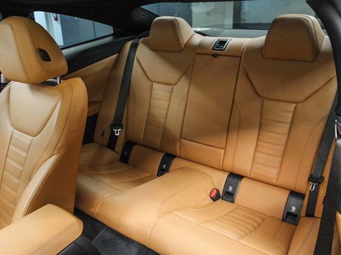 Used 2021 BMW 430i Coupe w/ M Sport Package image 17