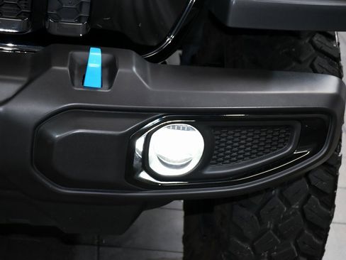 Used 2023 Jeep Wrangler Unlimited w/ 8.4" Radio Group image 67