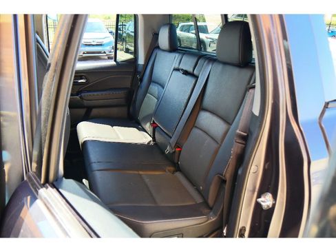 Used 2023 Honda Ridgeline RTL-E image 18