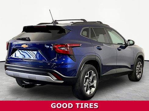 Used 2024 Chevrolet Trax LT w/ Driver Confidence Package FWD image 6