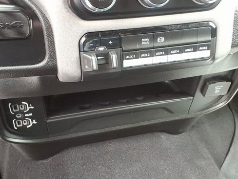 Used 2024 RAM 3500 Tradesman AWD/4WD image 20