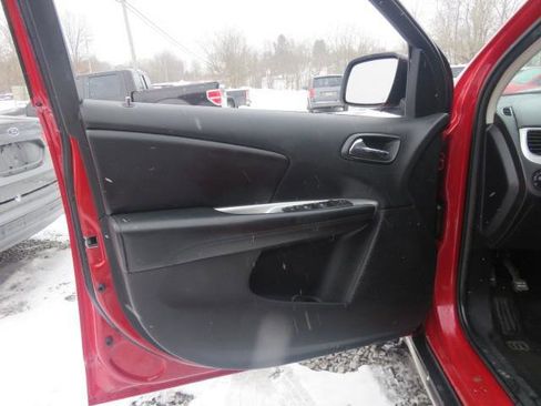 Used 2017 Dodge Journey Crossroad image 9