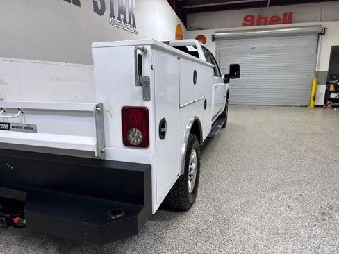 Used 2024 Chevrolet Silverado 2500 LT w/ Convenience Package image 50