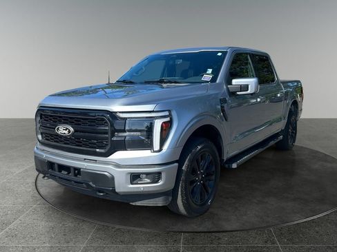 Used 2025 Ford F150 Lariat AWD/4WD image 3