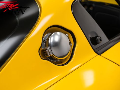 Used 2001 Dodge Viper GTS RWD image 17