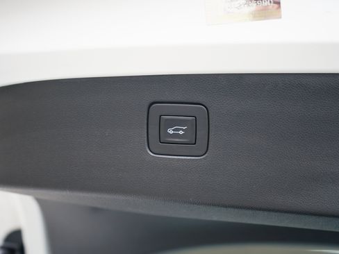 Used 2024 Buick Envista Avenir image 10