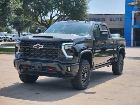 New 2026 Chevrolet Silverado 2500 ZR2 AWD/4WD image 12