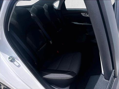 Used 2024 Kia Forte LXS FWD image 30