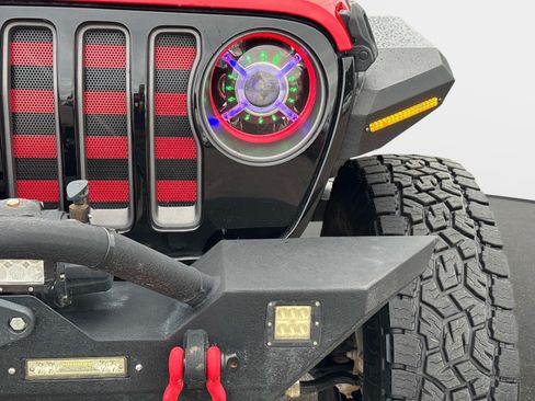Certified 2021 Jeep Gladiator Rubicon AWD/4WD image 11