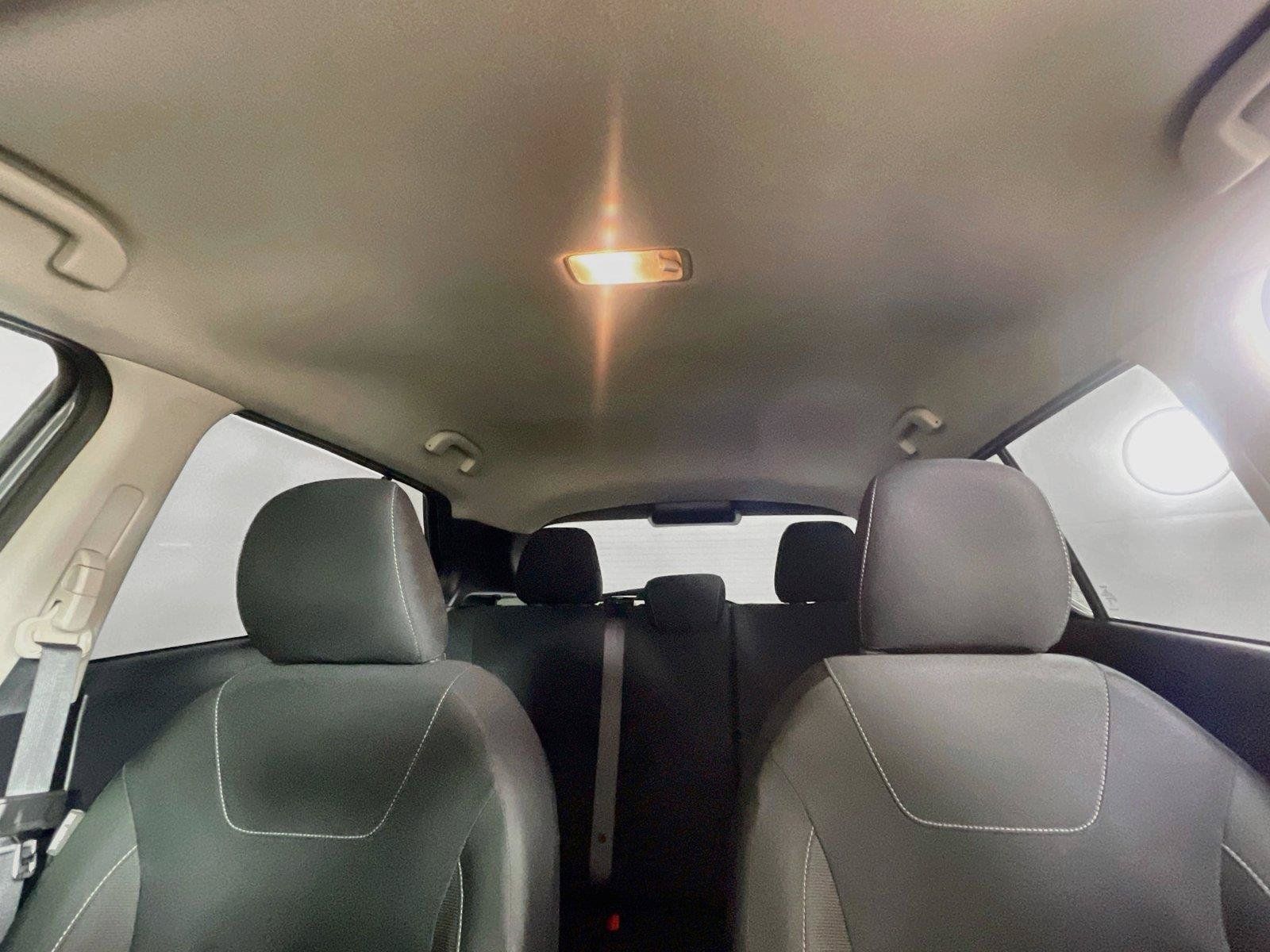 Used 2024 Nissan Kicks SV FWD image 11