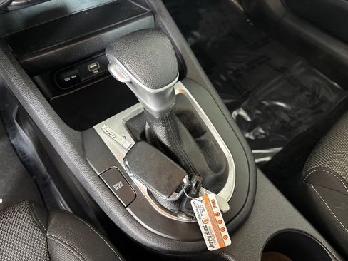 Used 2024 Kia Forte LXS FWD image 19