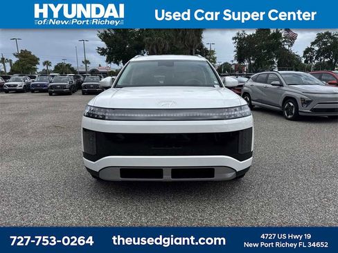 New 2026 Hyundai Ioniq 9 SE image 10