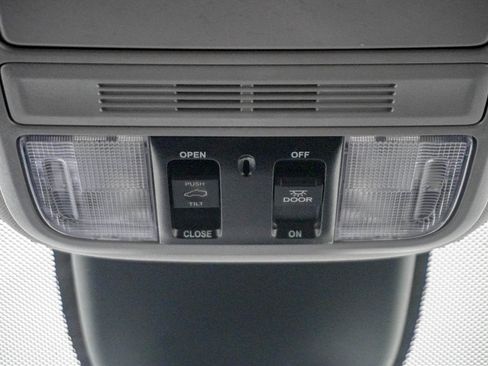 Used 2023 Honda Odyssey EX-L image 28