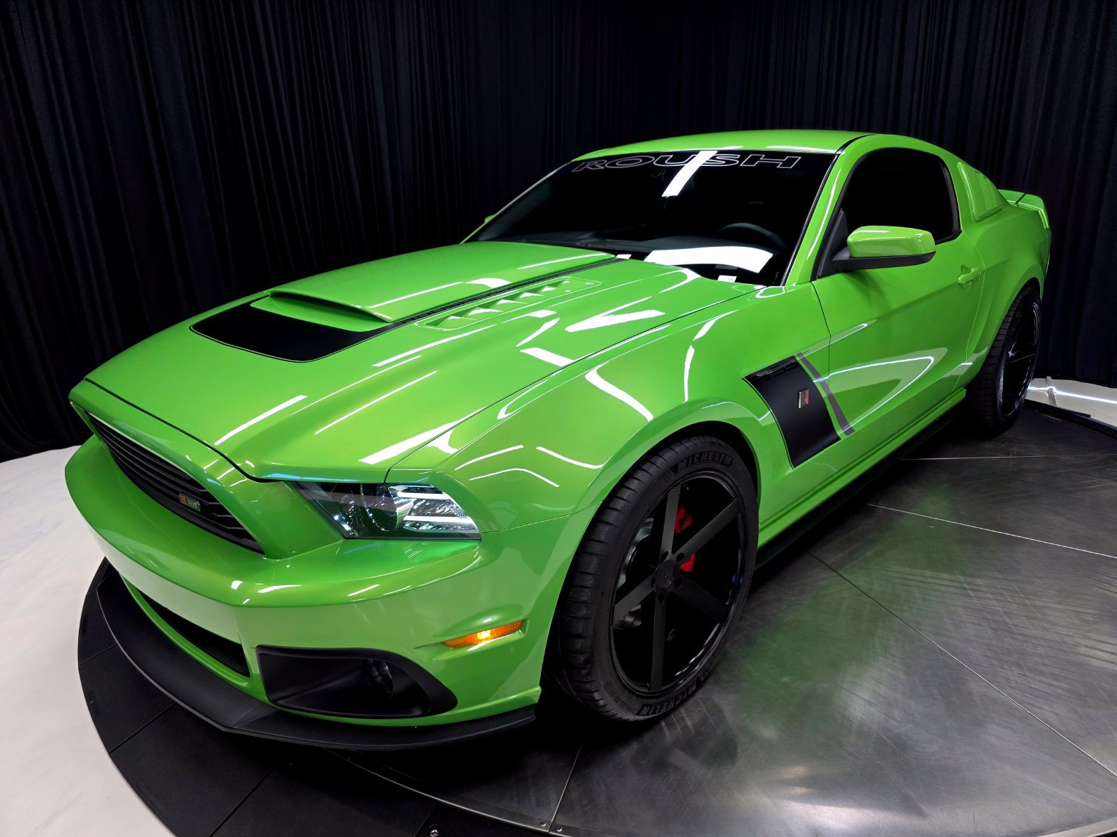 Used 2013 Ford Mustang GT Premium w/ Electronics Pkg RWD image 53