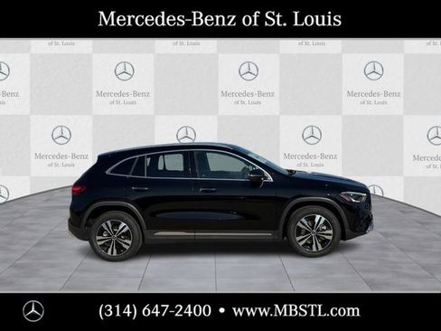 New 2026 Mercedes-Benz GLA 250 4MATIC image 2