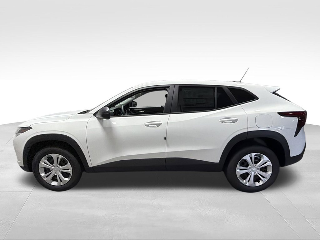 New 2026 Chevrolet Trax LS FWD image 6