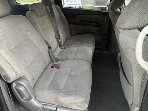 Used 2011 Honda Odyssey EX image 11